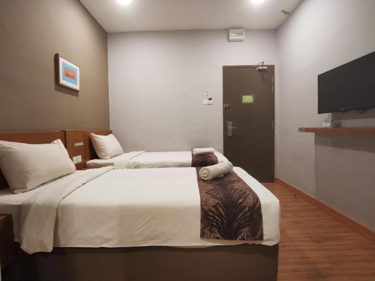 Golden Leaf Boutique Hotel Nusa Idaman Formerly Known As Ariana Hotel Johor Bahru Esterno foto