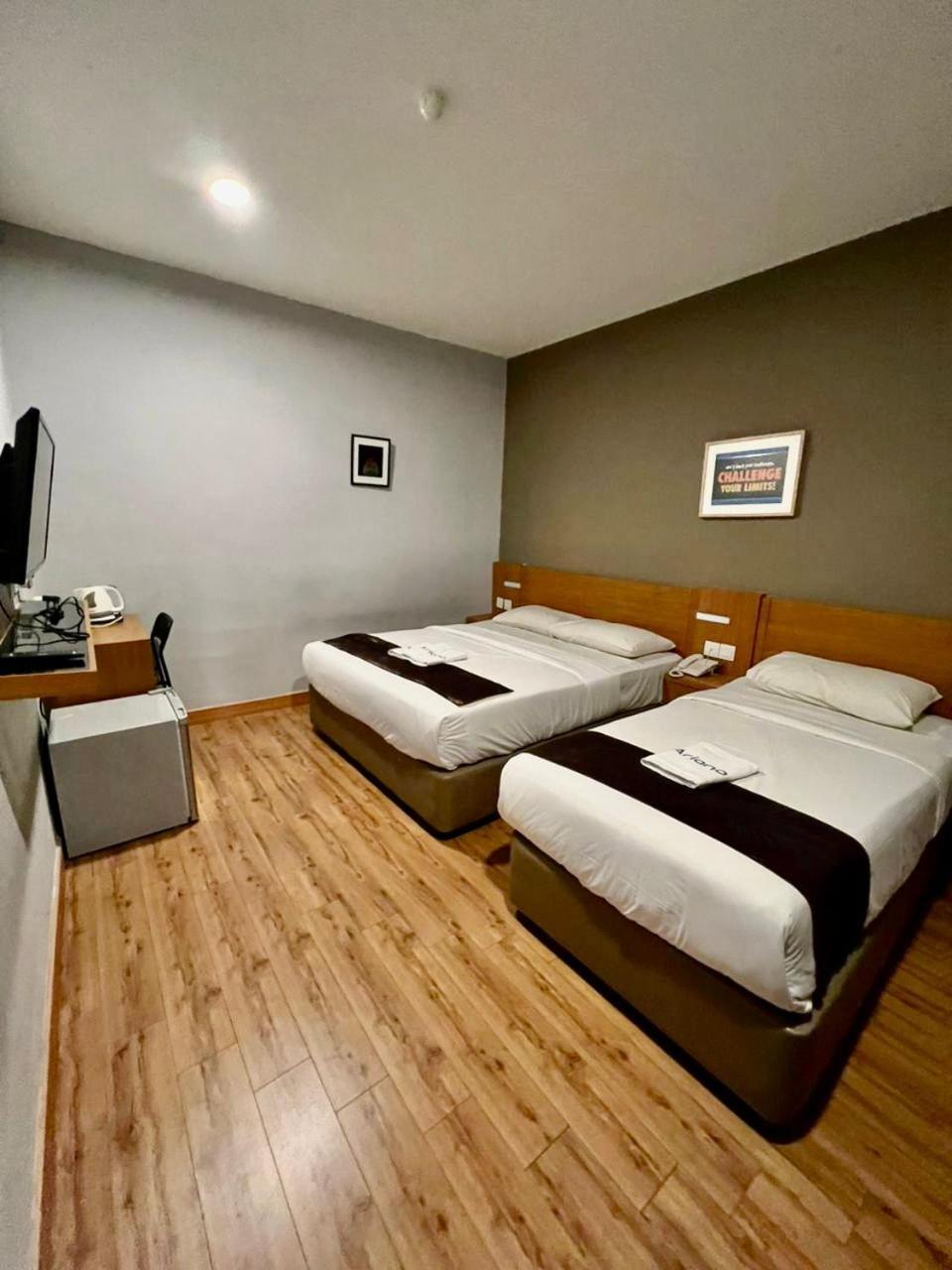 Golden Leaf Boutique Hotel Nusa Idaman Formerly Known As Ariana Hotel Johor Bahru Esterno foto