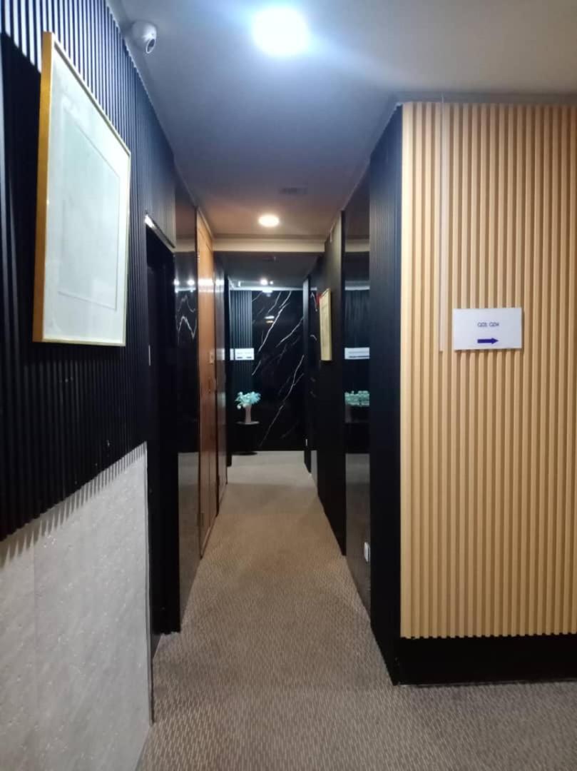 Golden Leaf Boutique Hotel Nusa Idaman Formerly Known As Ariana Hotel Johor Bahru Esterno foto